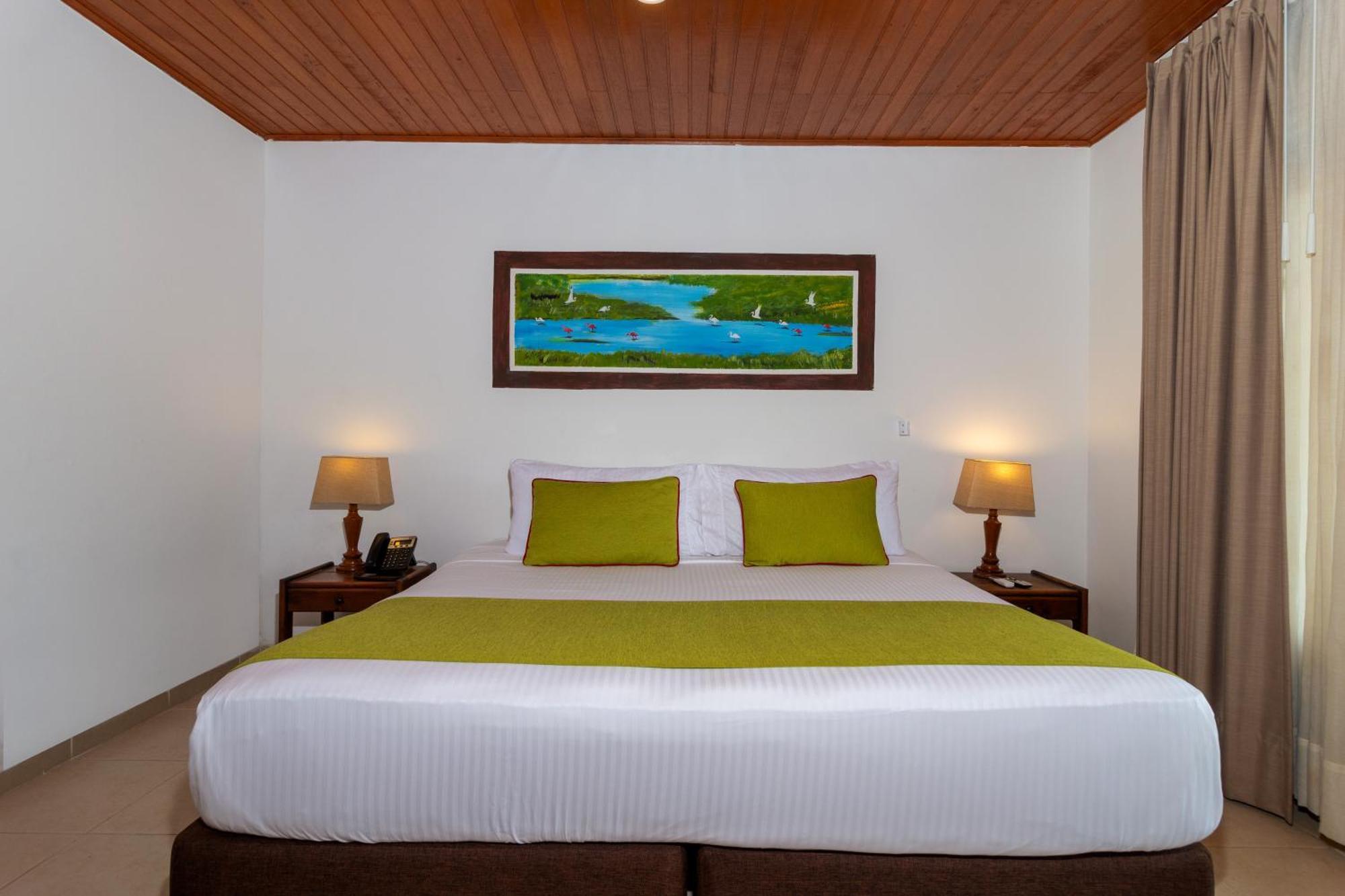 Hotel Campestre La Potra Apiay Екстер'єр фото